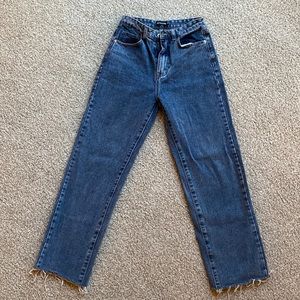 Pretty little thing Blue jeans